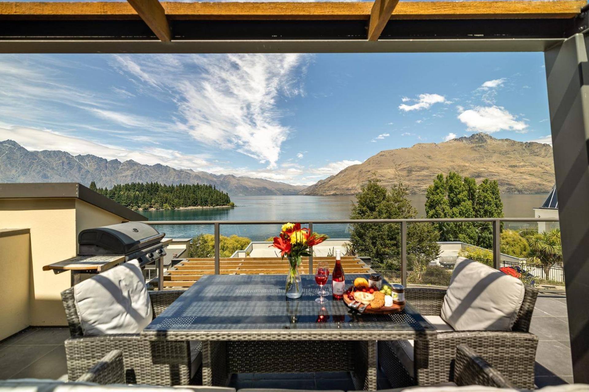 Lakefront Luxury 912 The Beacon 3 Bedroom كوينستاون المظهر الخارجي الصورة